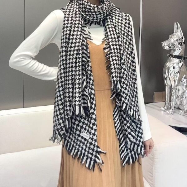 Burberry Cashmere Houndstooth Pattern Long Scarf