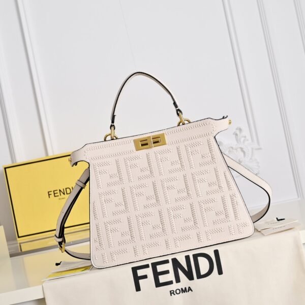 Fendi Peekaboo ISeeU Large Woven Top Handle Bag