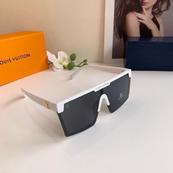 Louis Vuitton Square Acetate Sunglasses