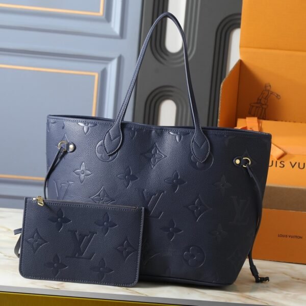 Louis Vuitton Neverfull MM Monogram Cowhide Leather Tote Bag